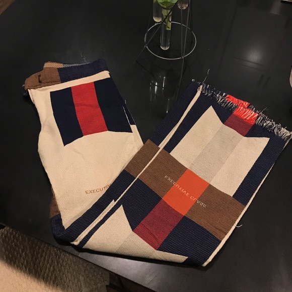 Pants - Picture 2 of 6